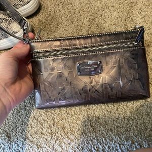 Michael Kors wristlet